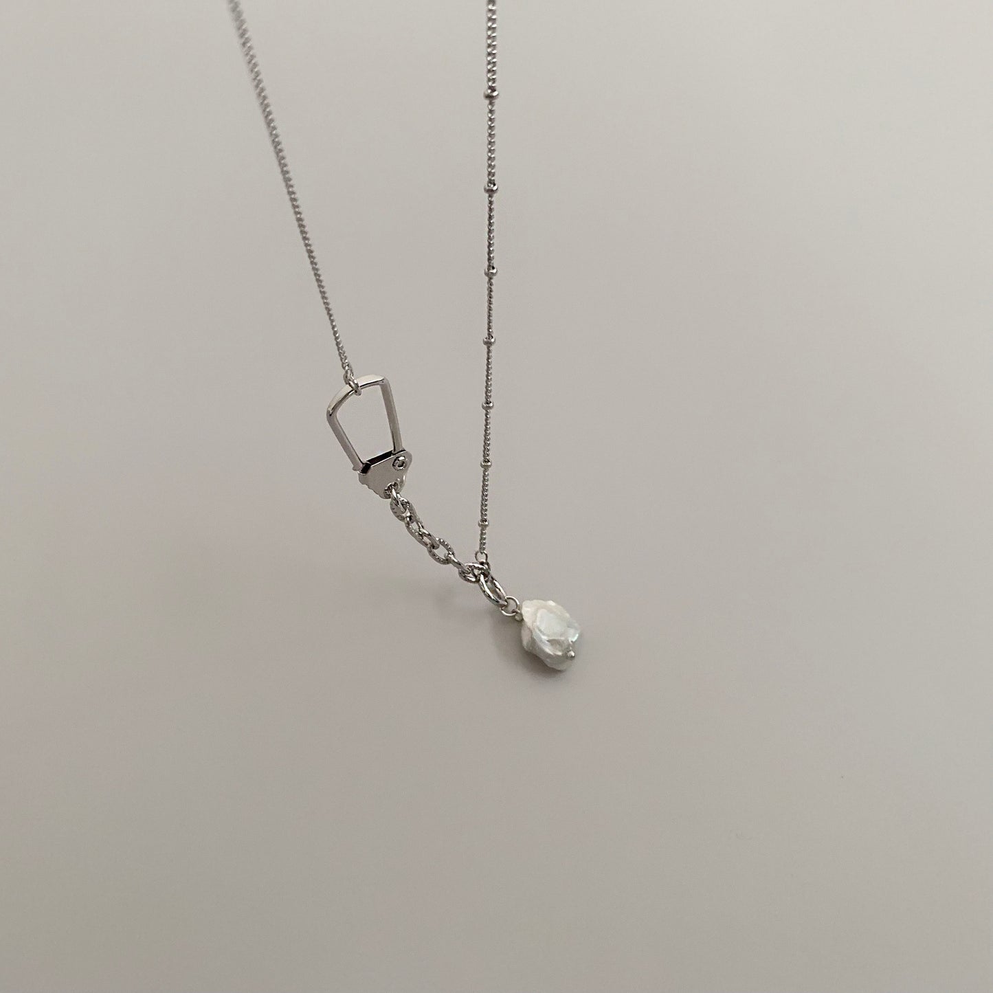 Baroque Pearl Snap Hook Necklace